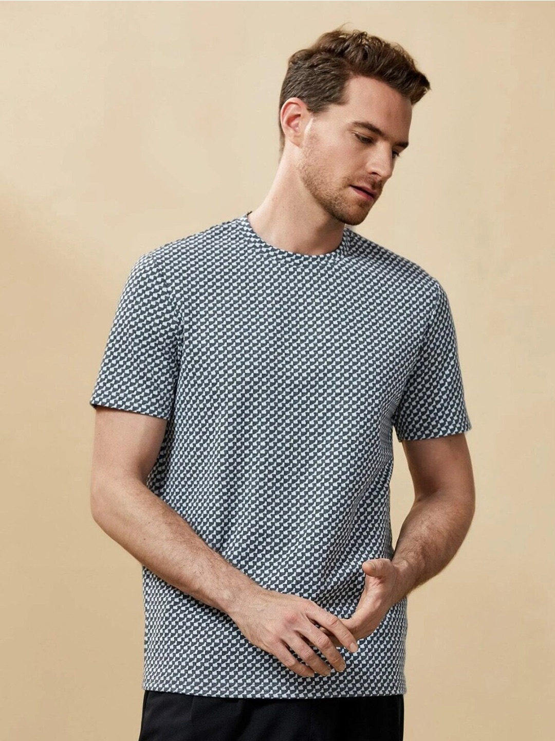 

GRECIILOOKS Geometric Printed Short Sleeves T-shirt, Grey