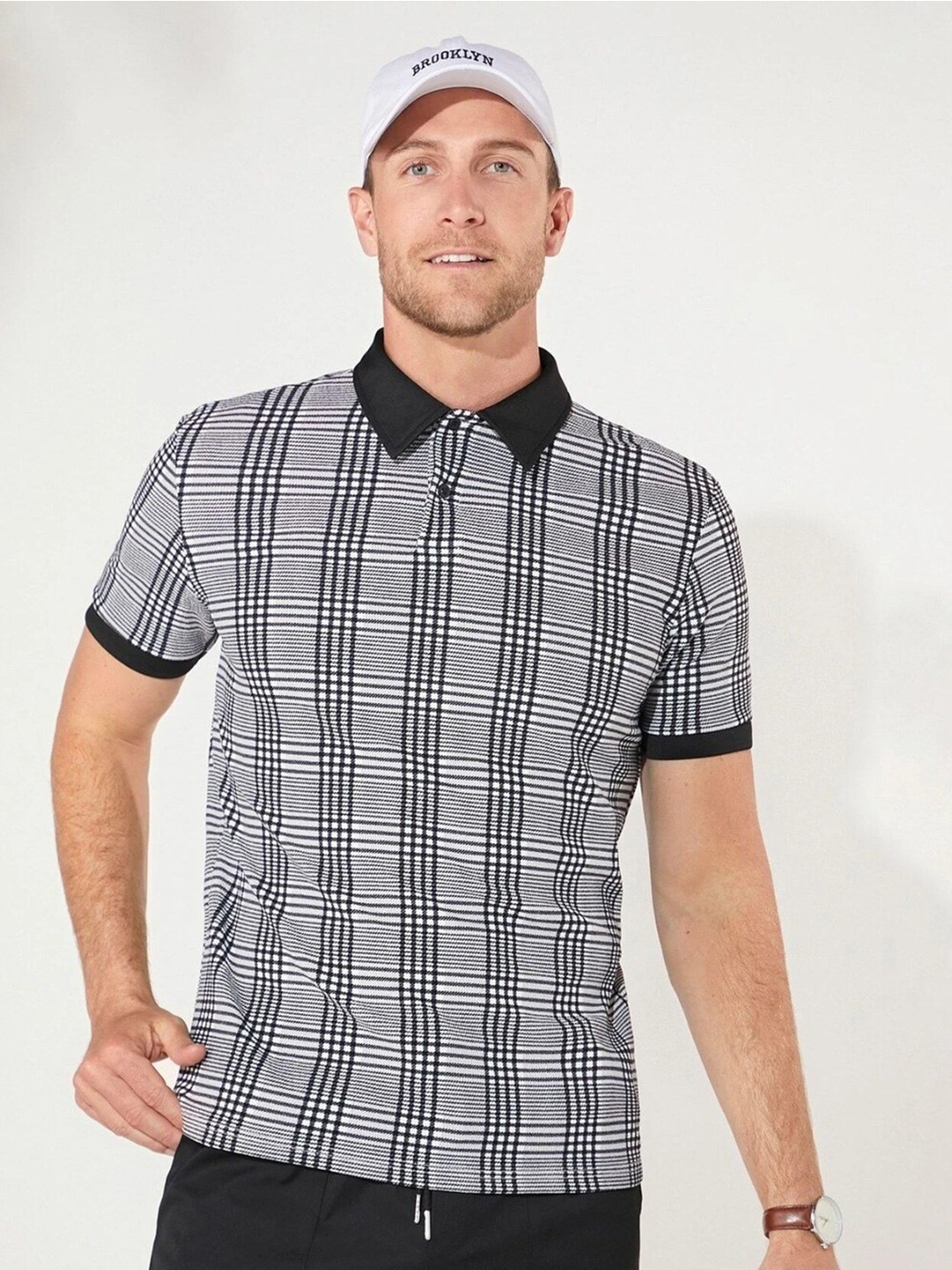 

GRECIILOOKS Checked Polo Collar Cotton T-shirt, Grey