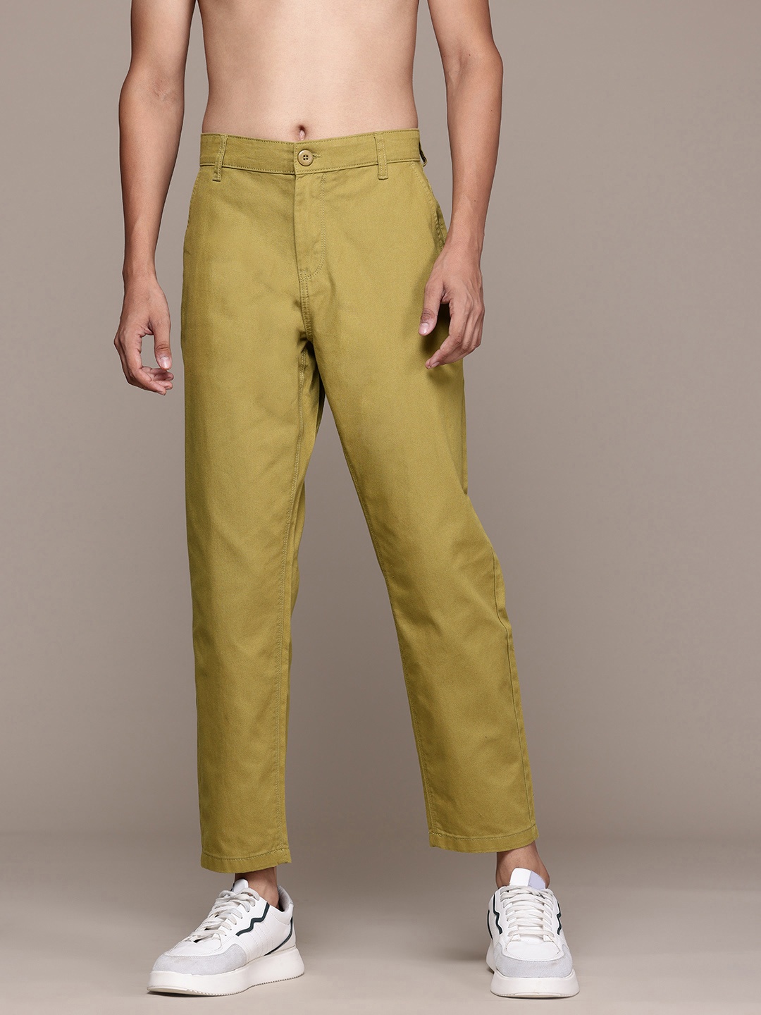 

The Roadster Lifestyle Co. Men Pure Cotton Trousers, Lime green