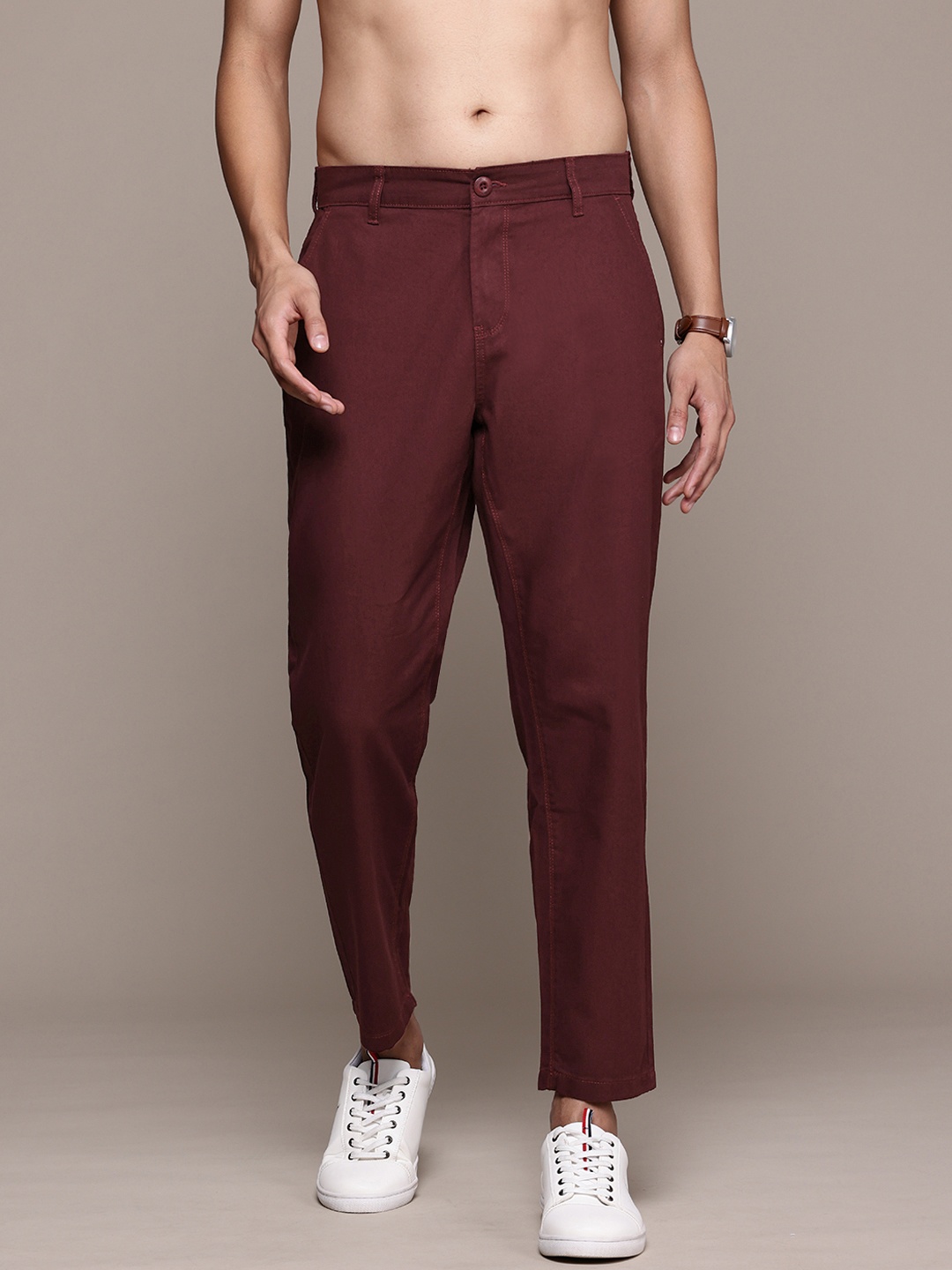 

The Roadster Lifestyle Co. Men Pure Cotton Relaxed Trousers, Burgundy