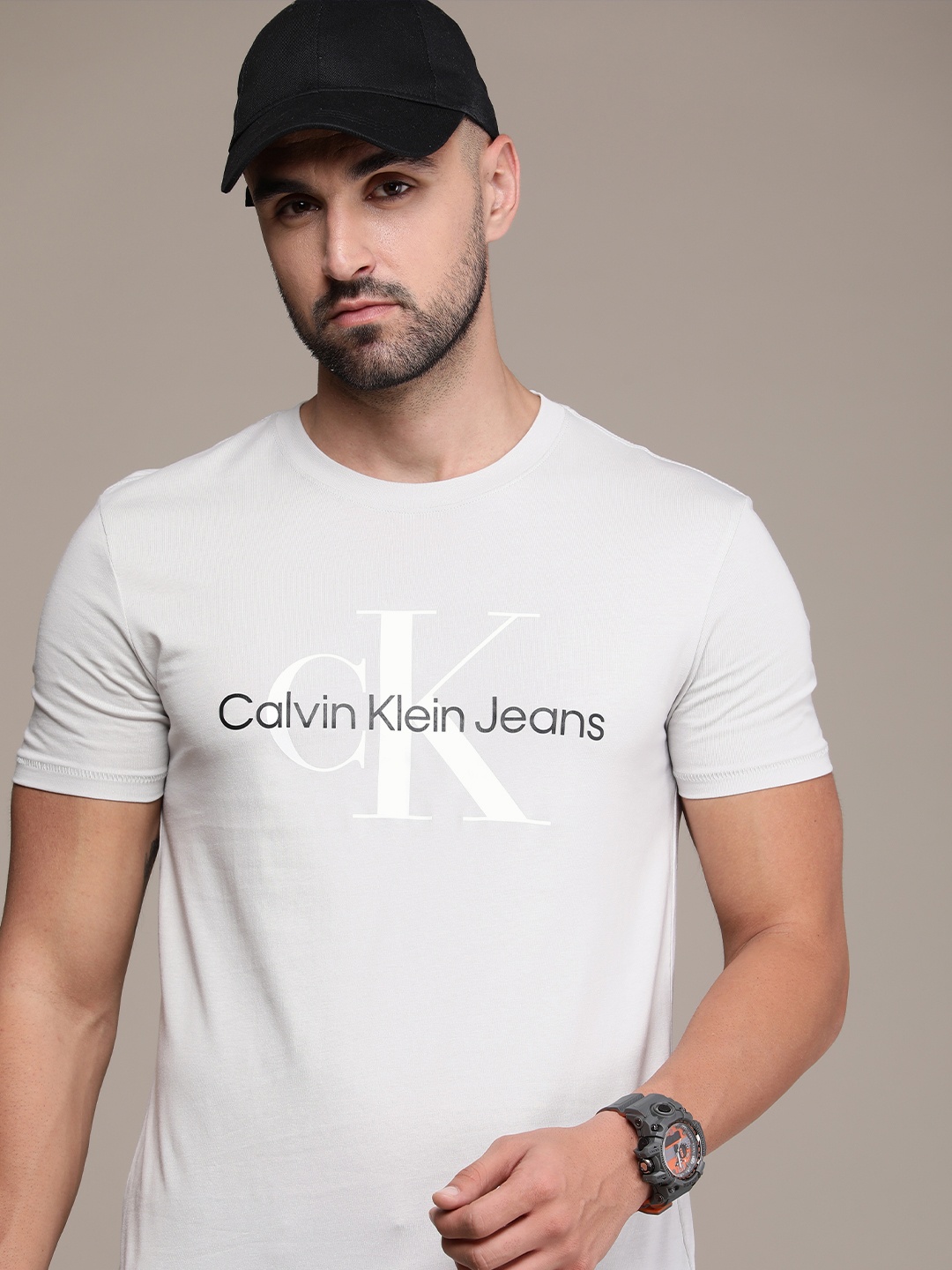 

Calvin Klein Jeans Brand Logo Printed Pure Cotton Slim Fit T-shirt, Grey