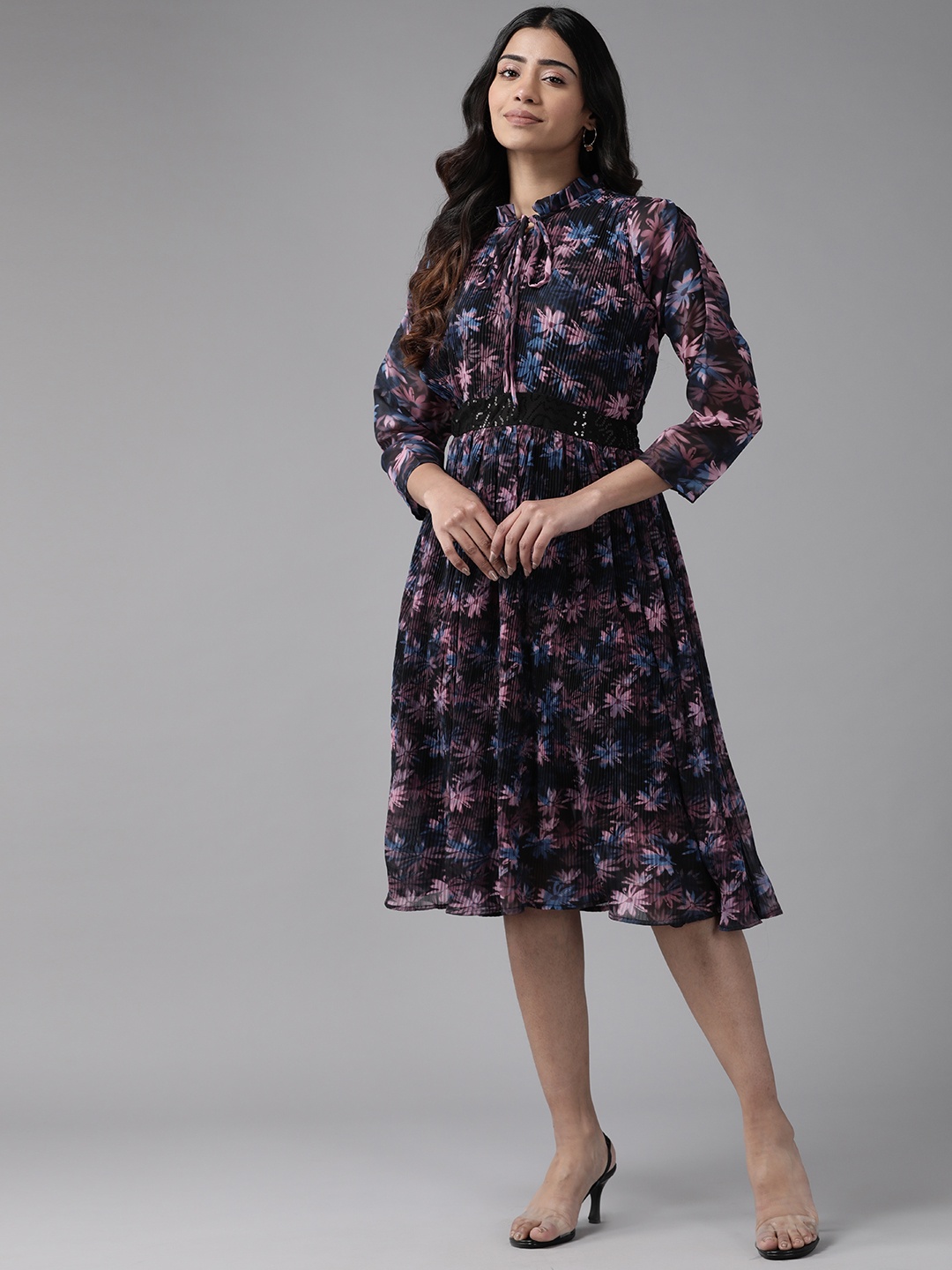 

Aarika Floral Print Tie-Up Neck Georgette A-Line Midi Dress, Black
