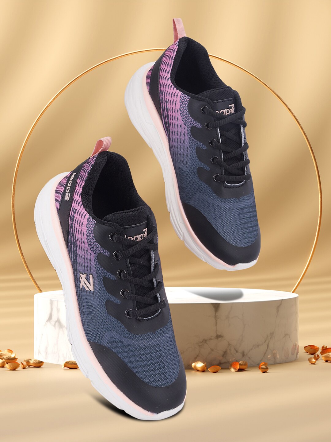 

Liberty Kids Textured Running Shoes, Black
