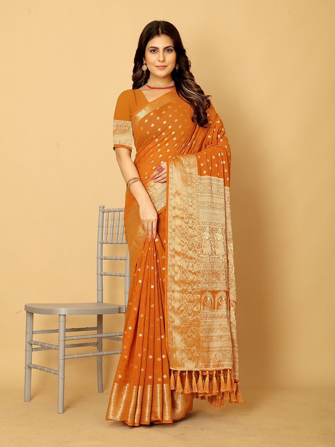 

DIVASTRI Ethnic Motifs Woven Design Pure Georgette Banarasi Saree, Mustard