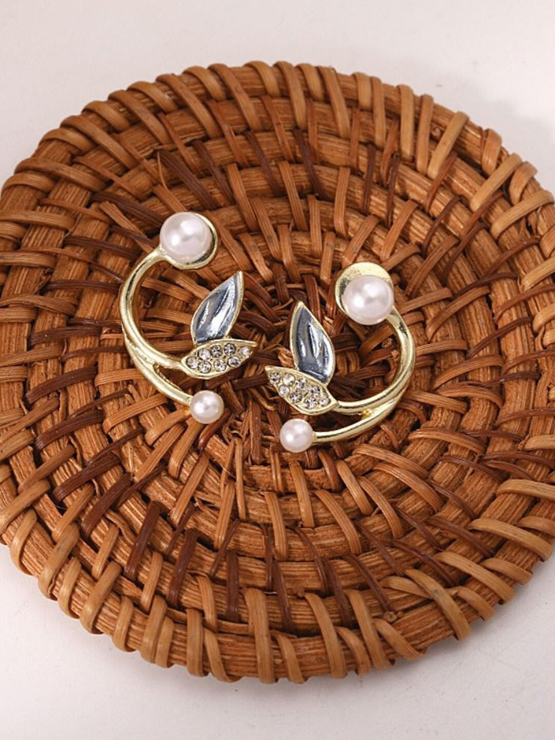 

Krelin Gold-Plated Stones-Studded Leaf-Shape Earrings