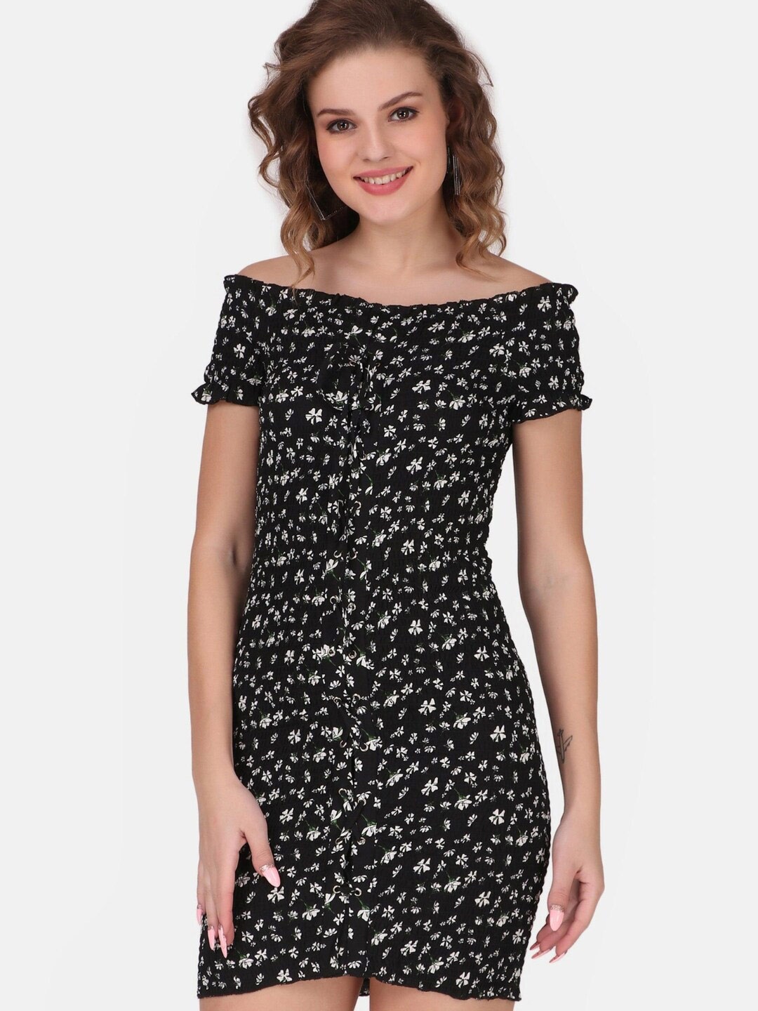 

STARIN Floral Printed Off-Shoulder Smocked Tie Up Bodycon Dress, Black