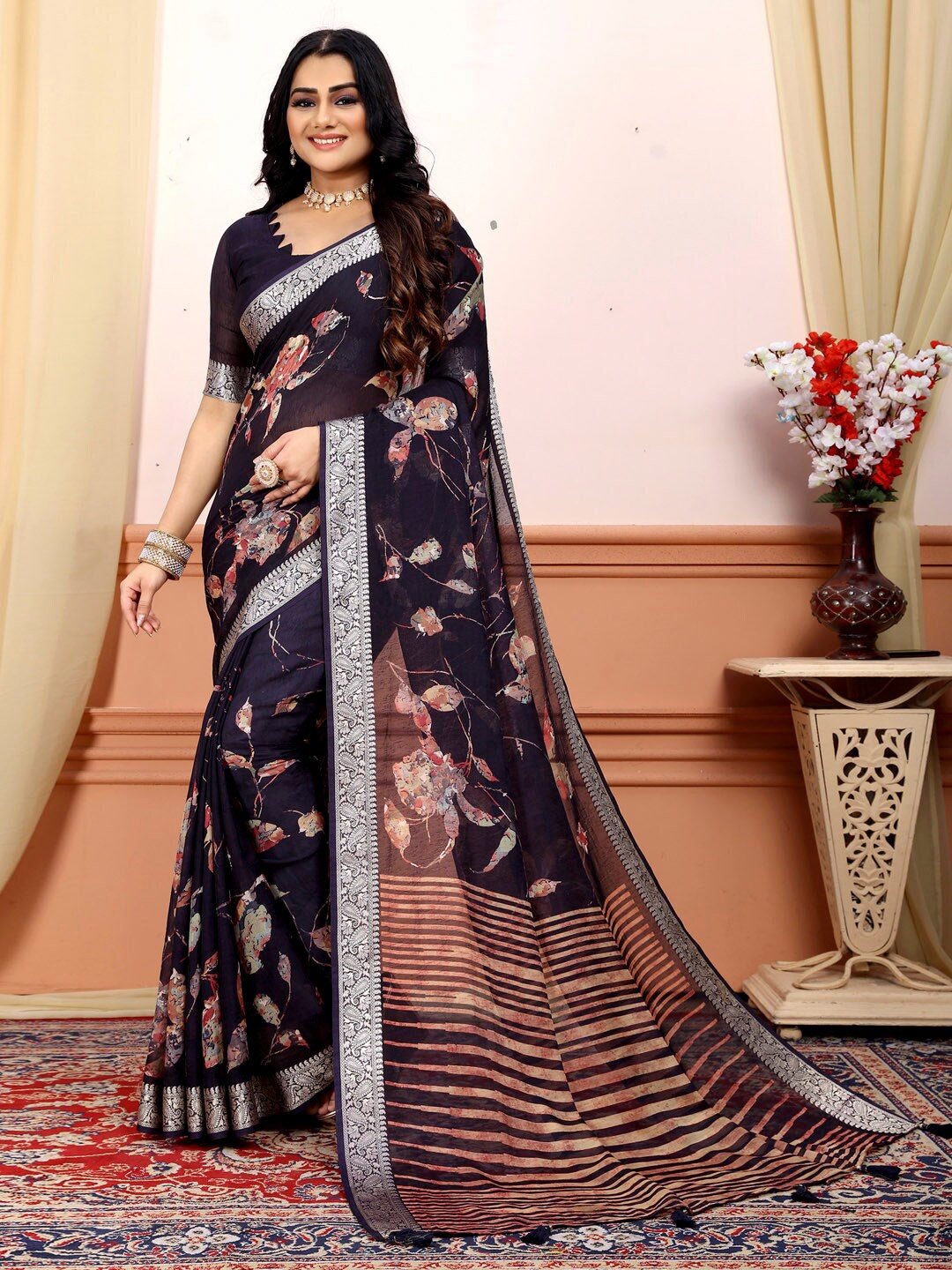 

Saree mall Navy Blue Floral Printed Zari Detailed Pure Georgette Sungudi Saree