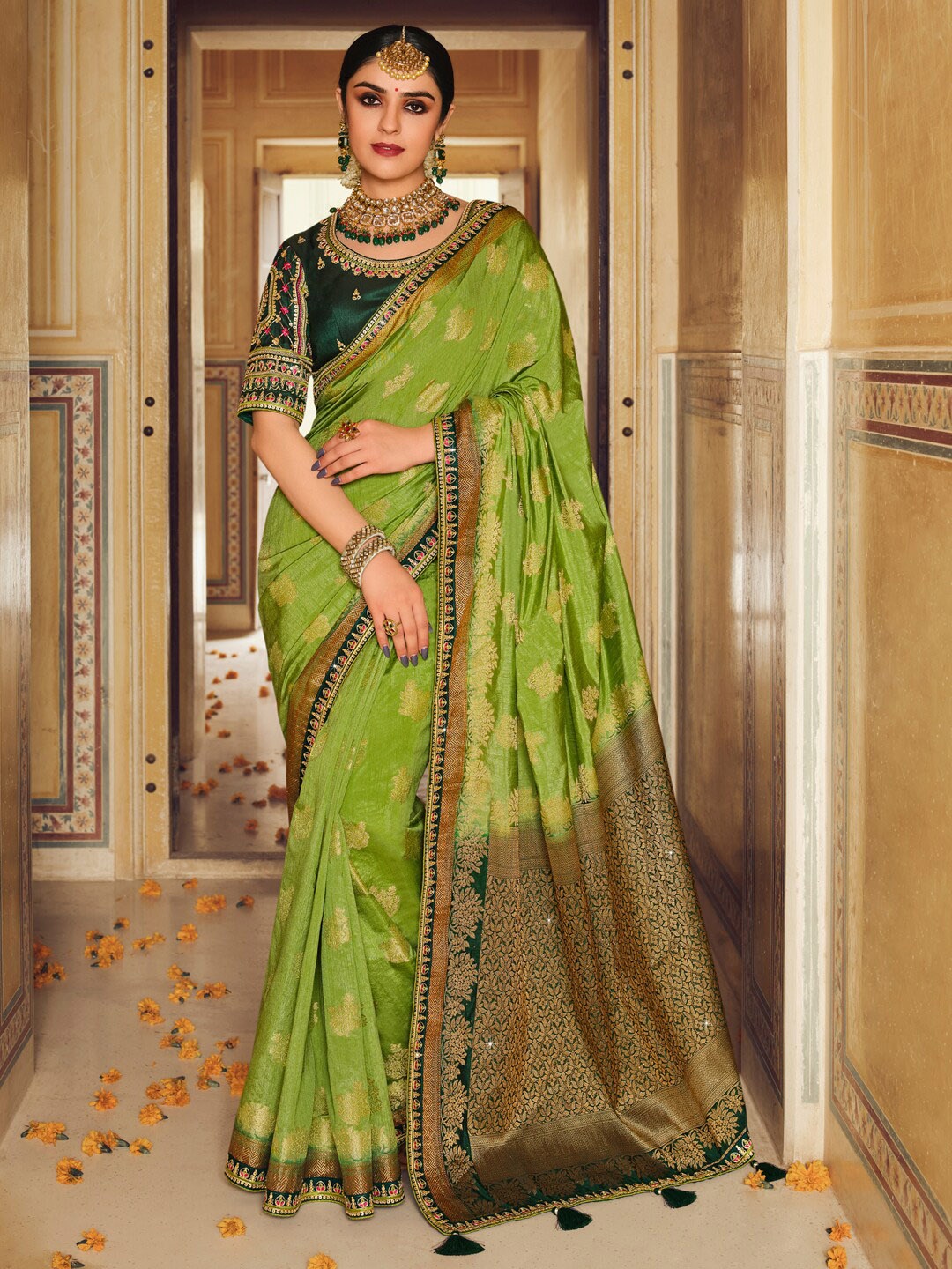 

Saree mall Green Ethnic Motifs Woven Design Zari Detailed Banarasi Saree