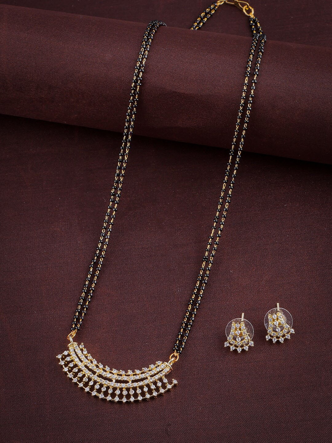 

Anouk Gold-Plated American Diamond-Studded & Beaded Mangalsutra Set