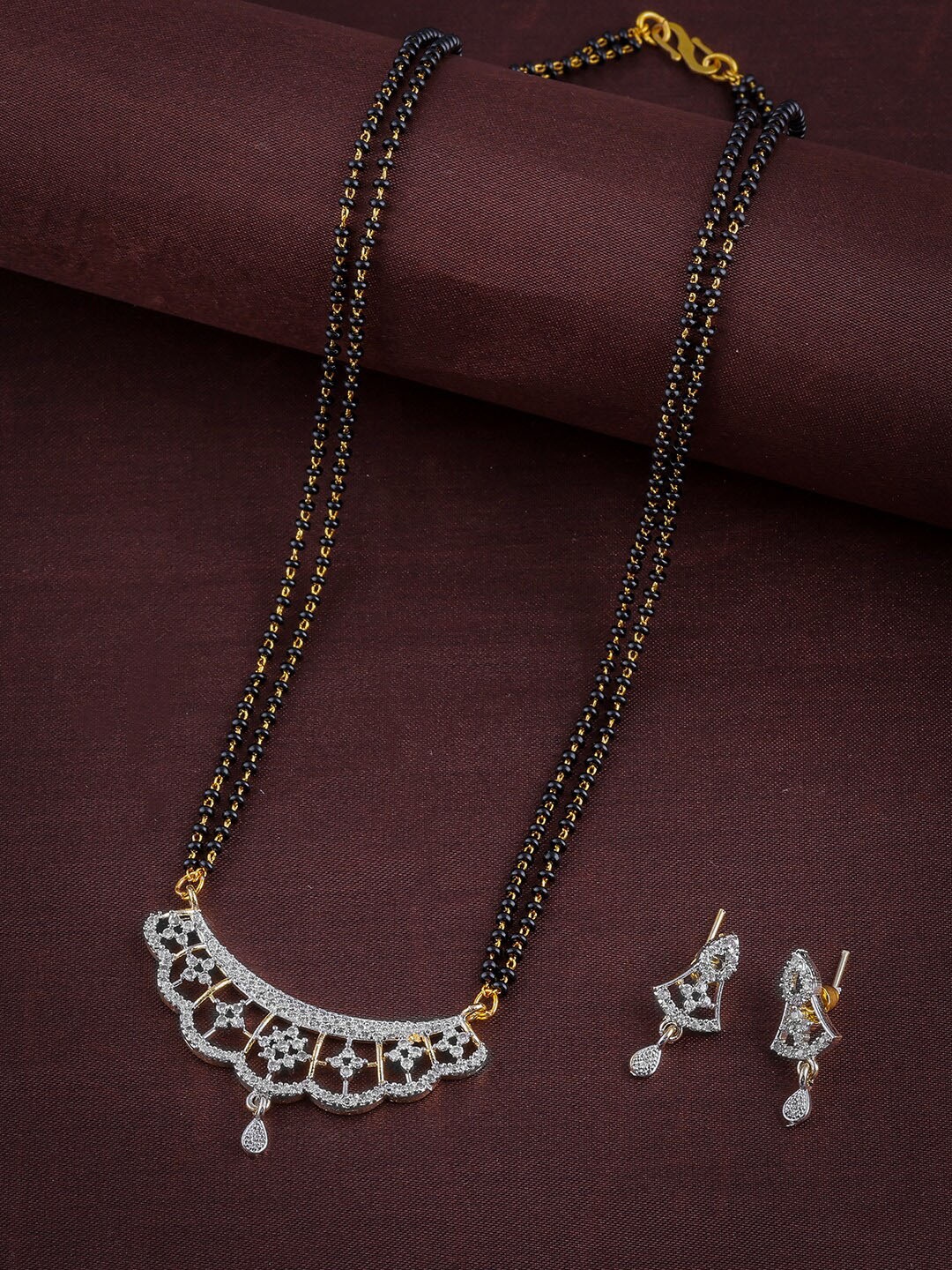 

Anouk Gold-Plated American Diamond-Studded & Beaded Mangalsutra Set