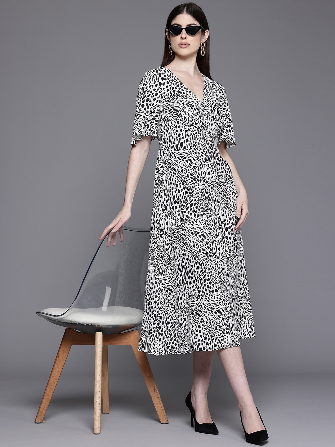 

DOROTHY PERKINS Animal Printed Fit & flare Midi Dress, Black