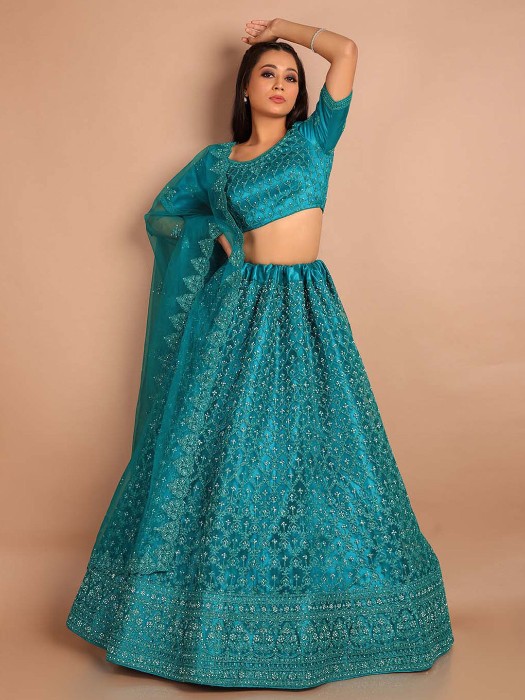 

HALFSAREE STUDIO Embroidered Semi-Stitched Lehenga & Unstitched Blouse With Dupatta, Green