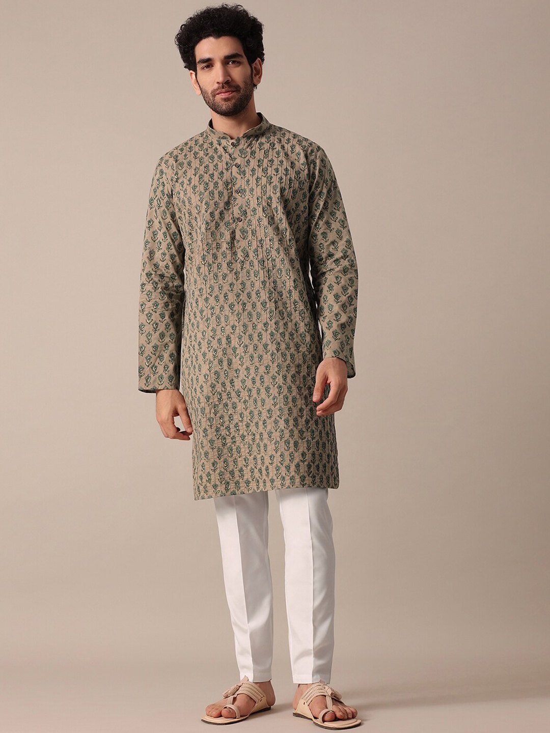 

KALKI Fashion Floral Printed Straight Kurta With Pyjamas, Green