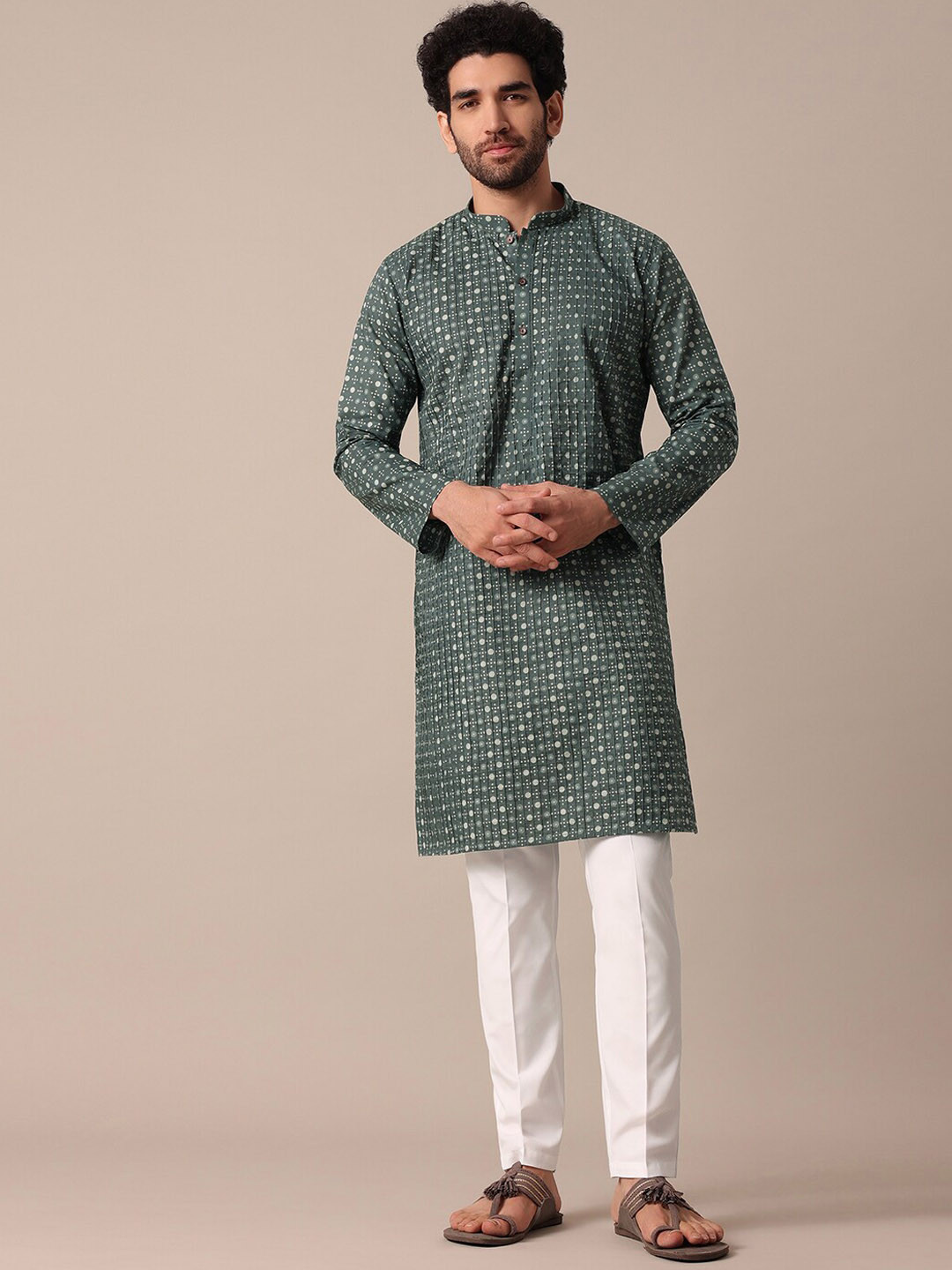 

KALKI Fashion Geometric Printed Mandarin Collar Kurta with Pyjamas, Grey