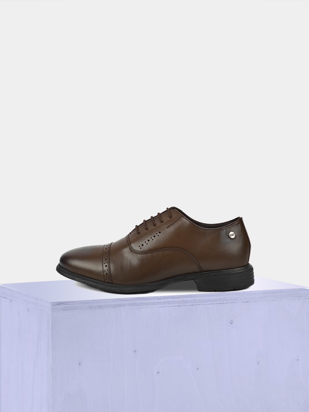 

Carlton London Men Perforated Genuine Leather Formal Derbys, Brown