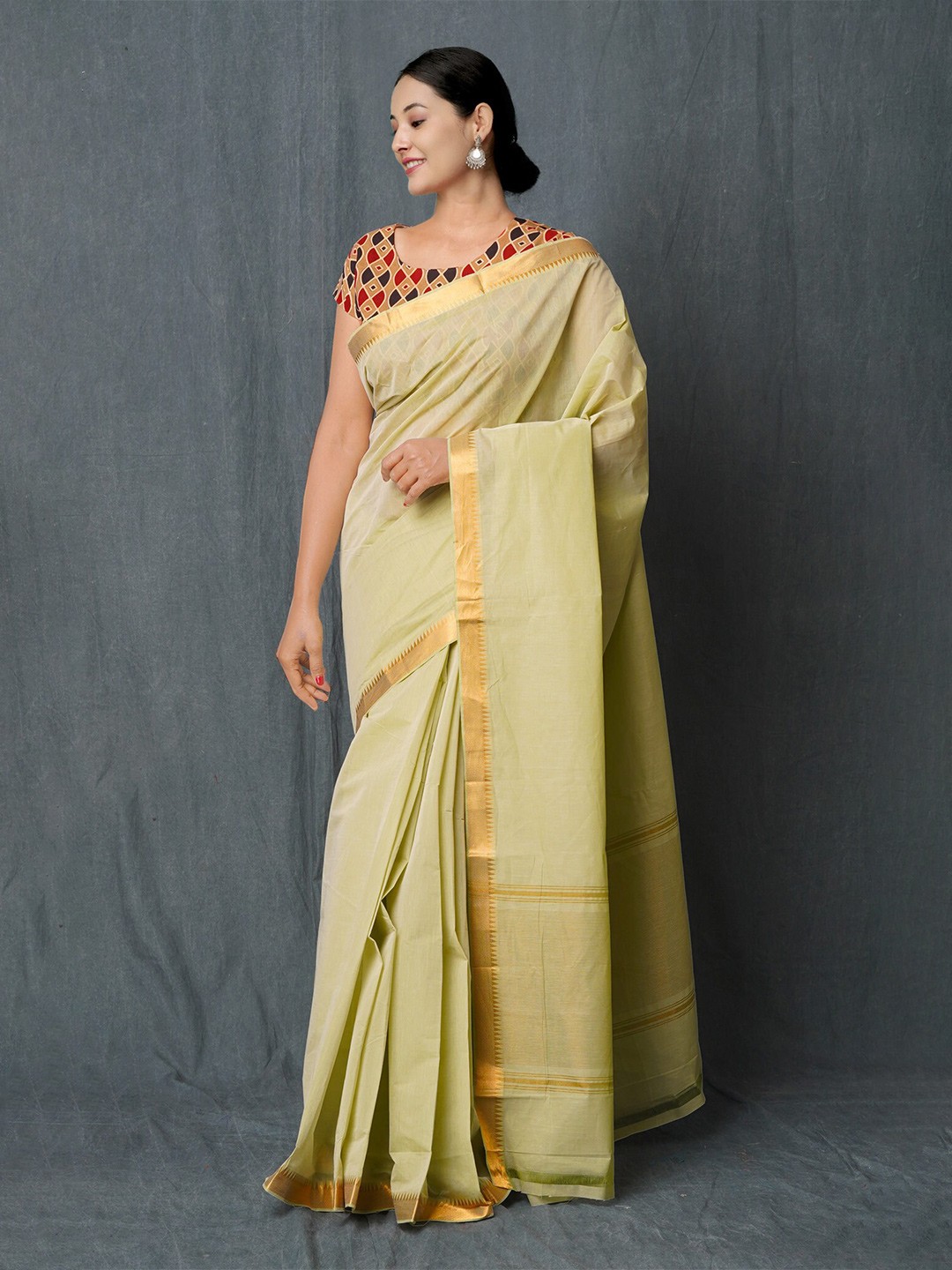 

Unnati Silks Zari Pure Cotton Handloom Mangalagiri Saree, Green