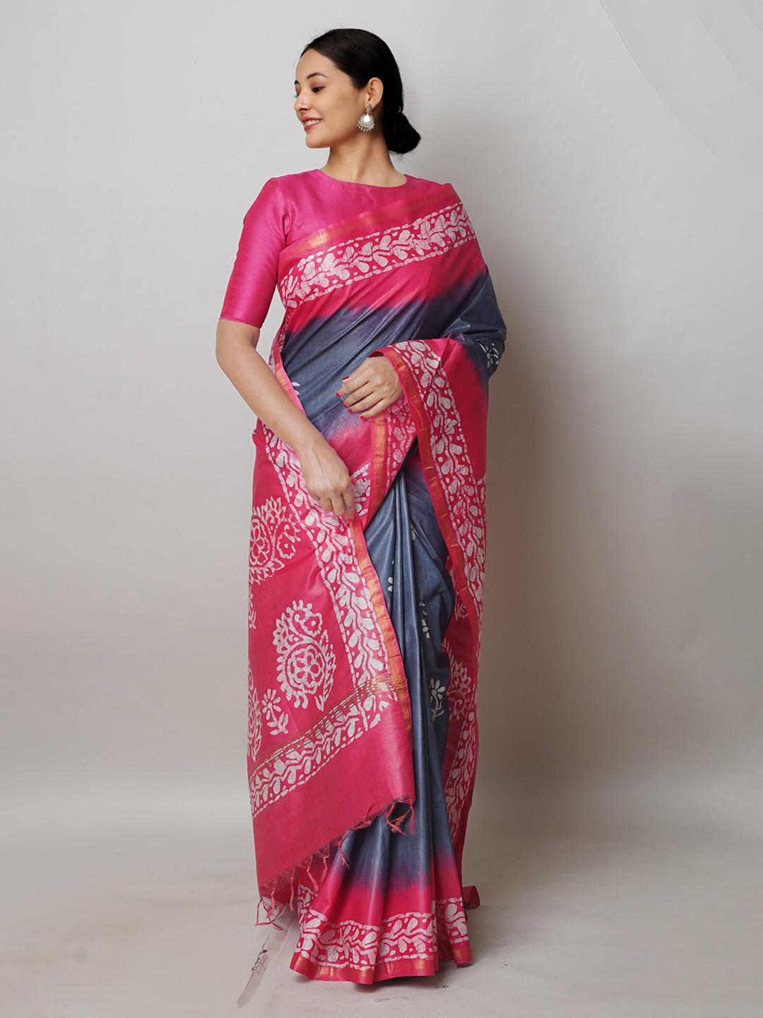 

Unnati Silks Batik Printed Silk Cotton Chanderi Saree, Grey