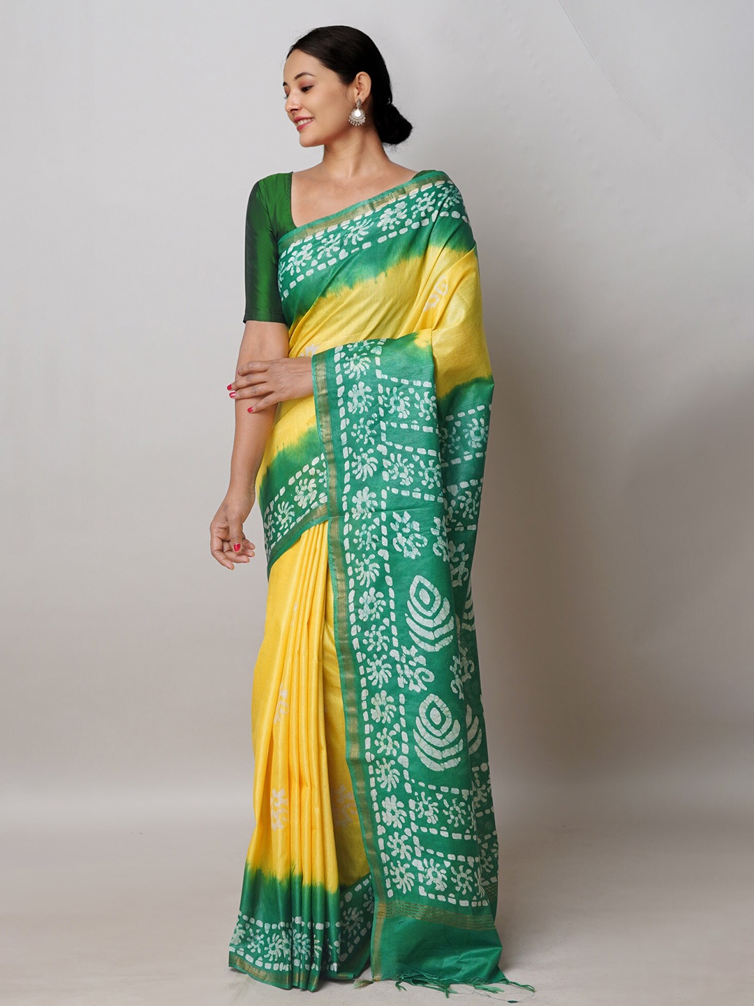 

Unnati Silks Batik Printed Zari Silk Cotton Chanderi Saree, Yellow