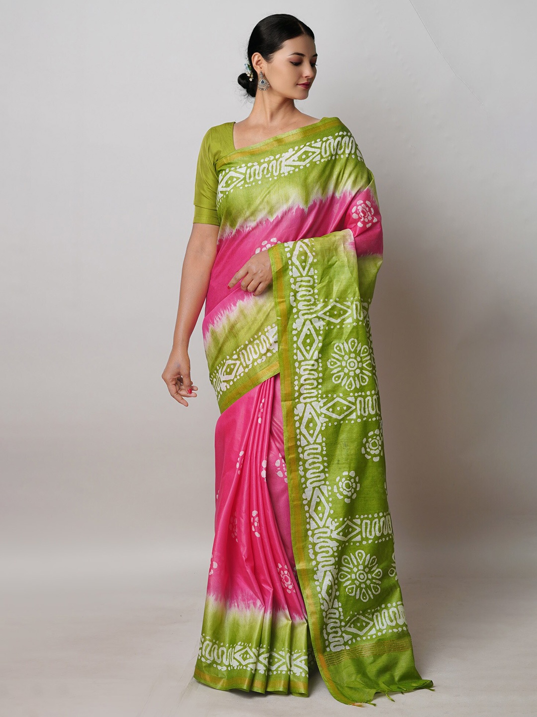 

Unnati Silks Batik Printed Silk Cotton Chanderi Saree, Pink