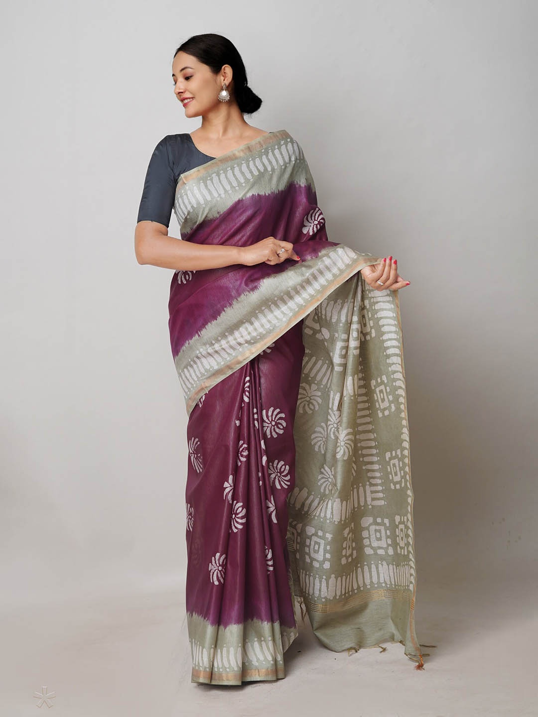 

Unnati Silks Batik Printed Silk Cotton Chanderi Saree, Purple