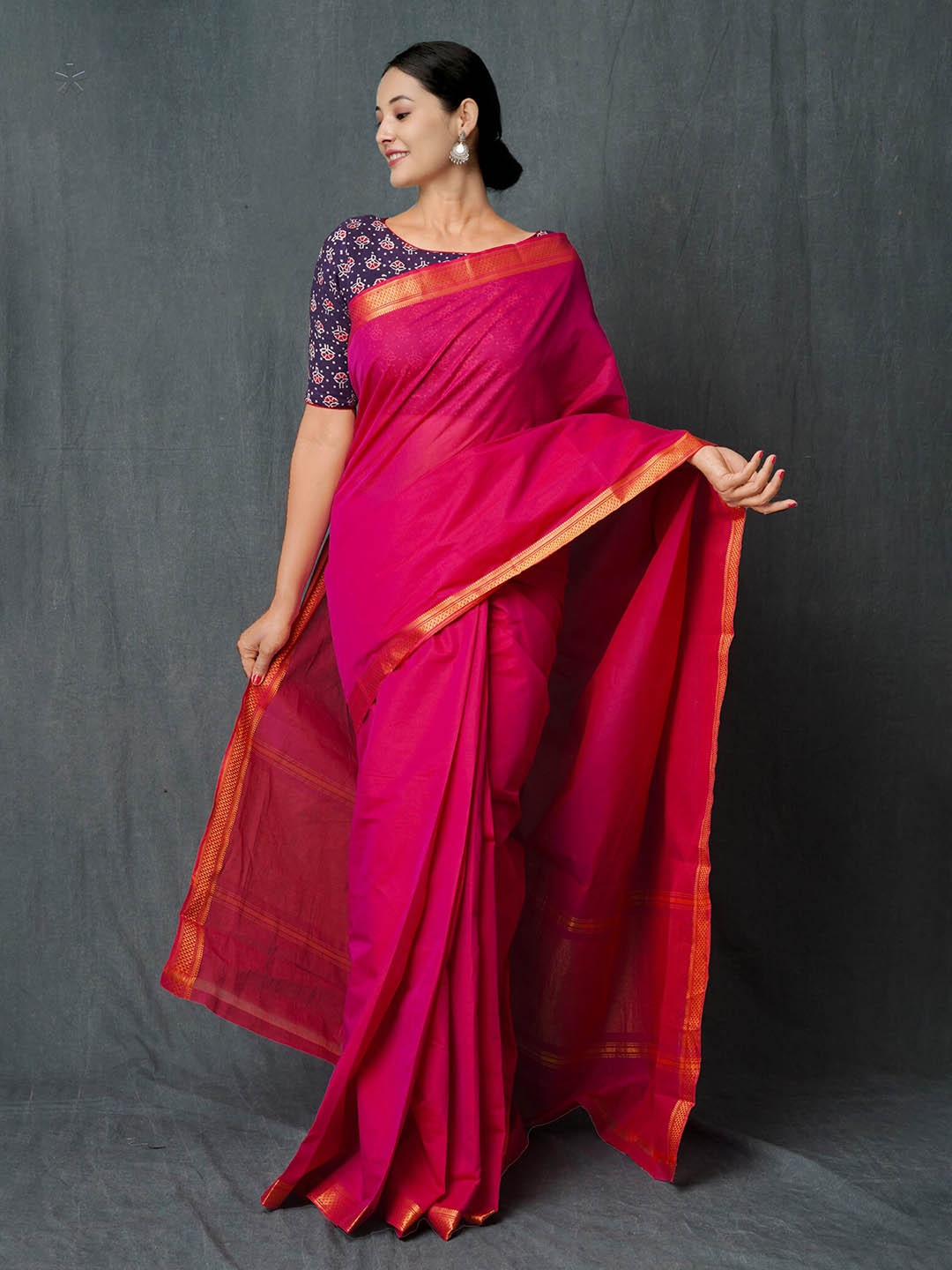 

Unnati Silks Zari Detailed Pure Cotton Handloom Mangalagiri Saree, Pink