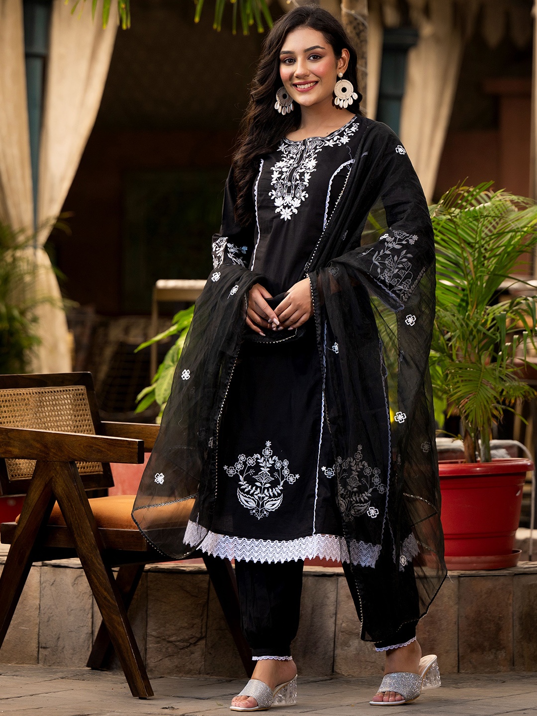 

Varanga Ethnic Motif Thread Embroidered A-Line Kurta With Afghani Trouser & Dupatta, Black