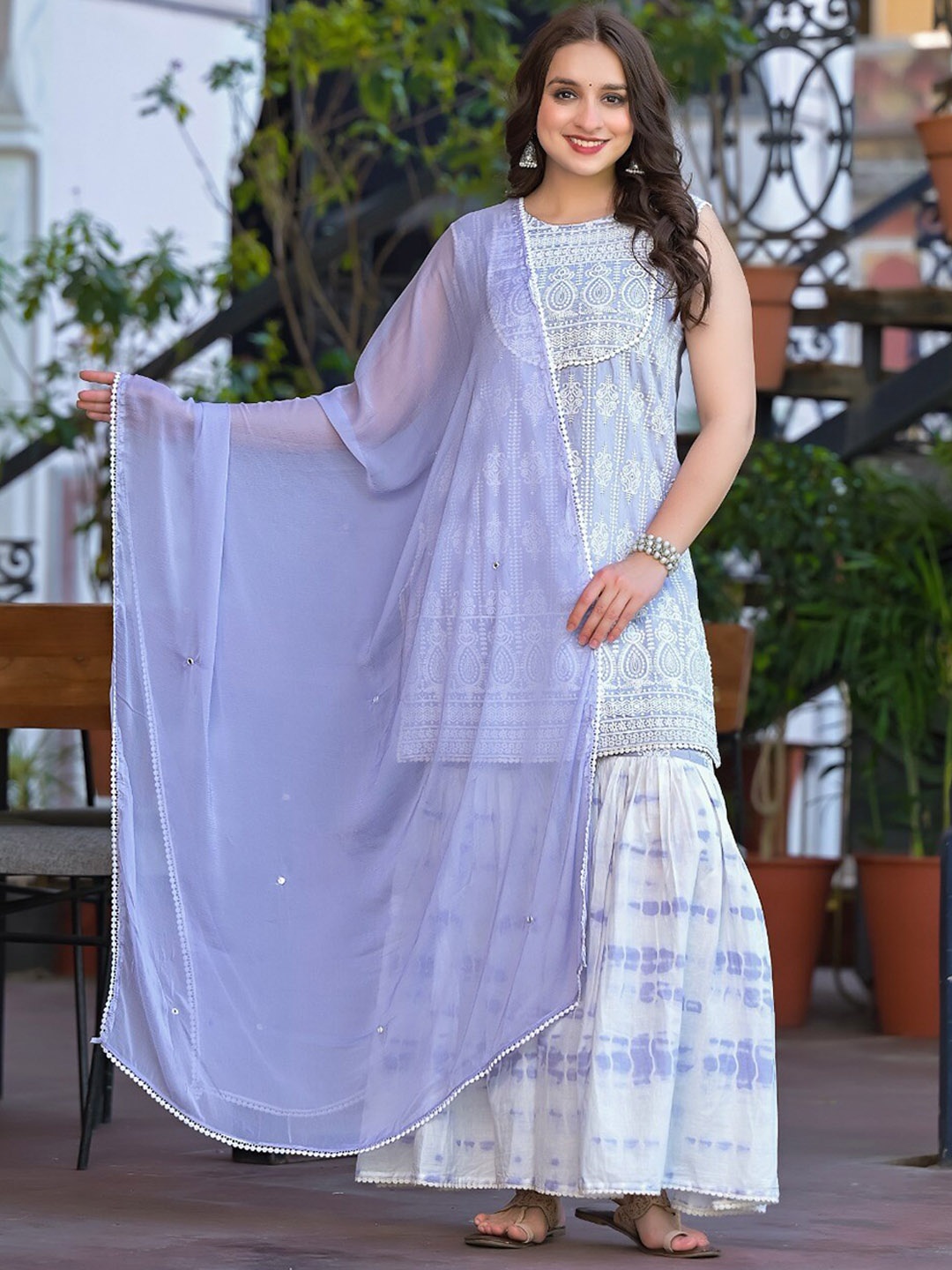 

Varanga Thread Work Embroidered Straight Kurta With Sharara & Dupatta, Lavender