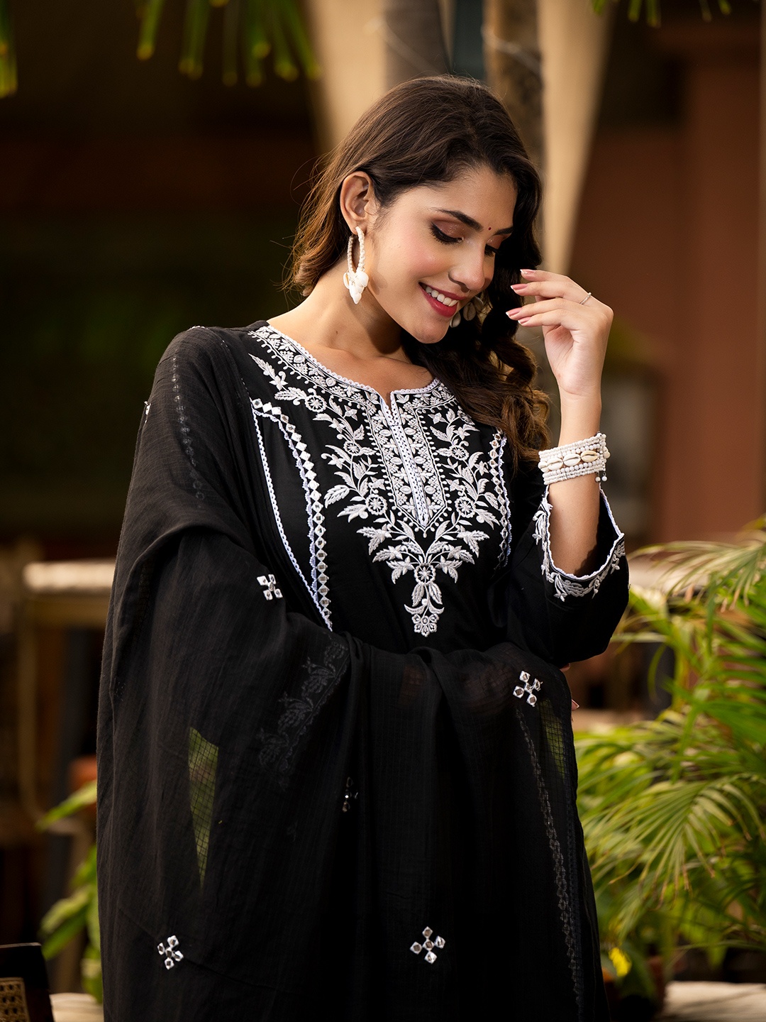 

Varanga Ethnic Motif Thread Embroidered A-Line Kurta With Afghani Trousers & Dupatta, Black