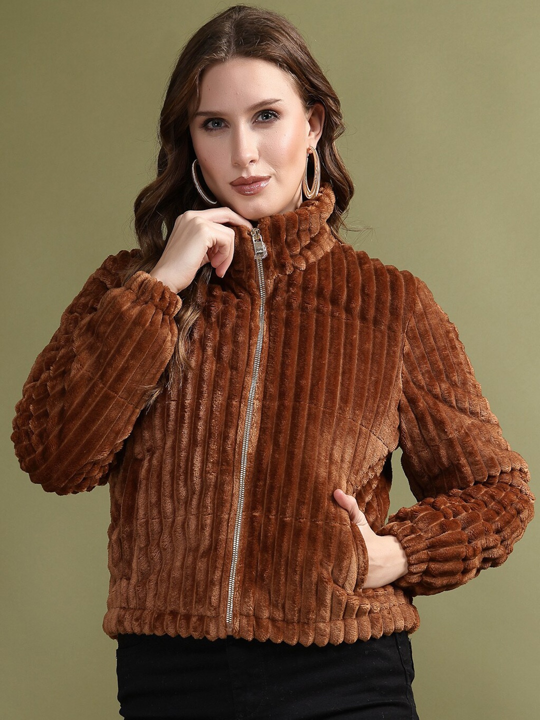 

Juelle Self Design Mock Collar Tailored Jacket, Brown