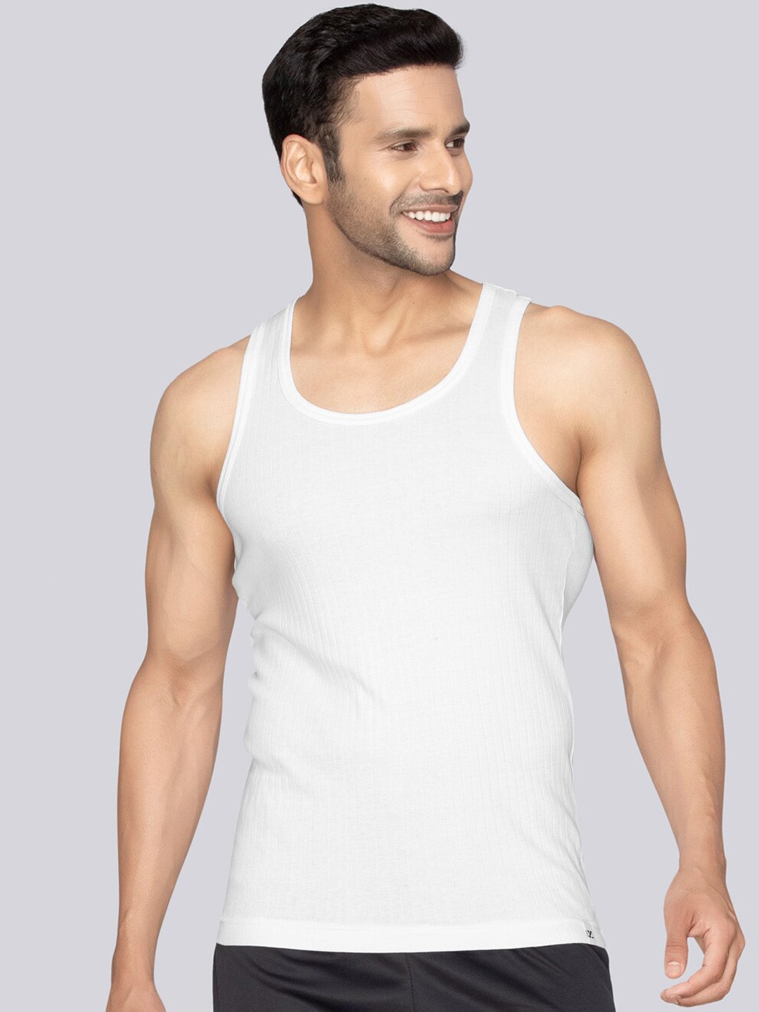 

XYXX Men Solid Nova Super Combed Cotton White Round Neck Innerwear Vest