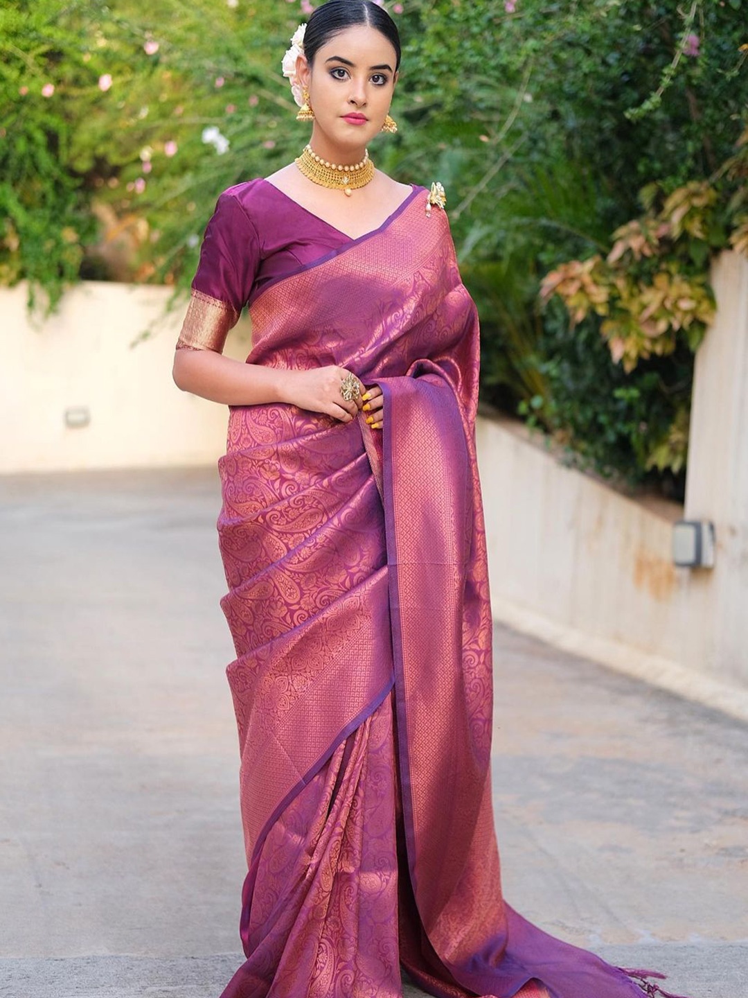 

ALMAARI FASHION Ethnic Motifs Woven Design Pure Silk Kanjeevaram Saree, Purple