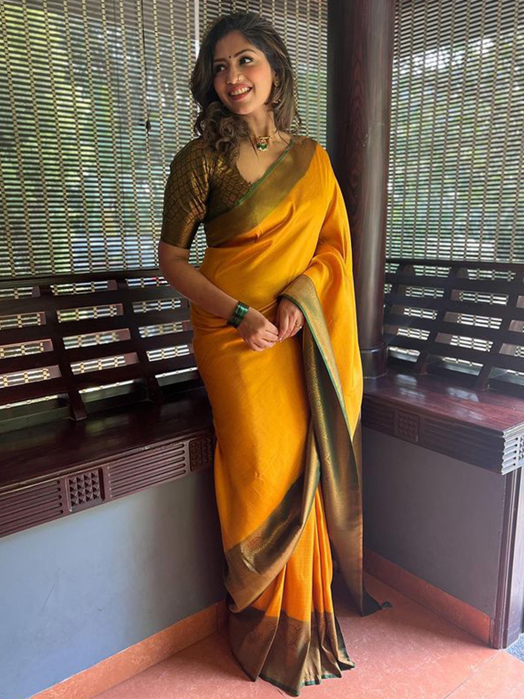 

ALMAARI FASHION Zari Detailed Pure Silk Kanjeevaram Saree, Yellow