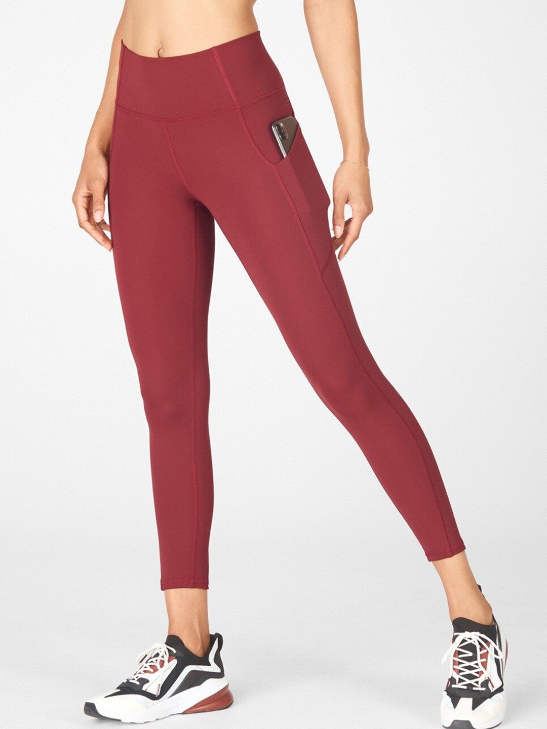 

BAESD Women Mid-Rise Cropped Sports Tights, Red