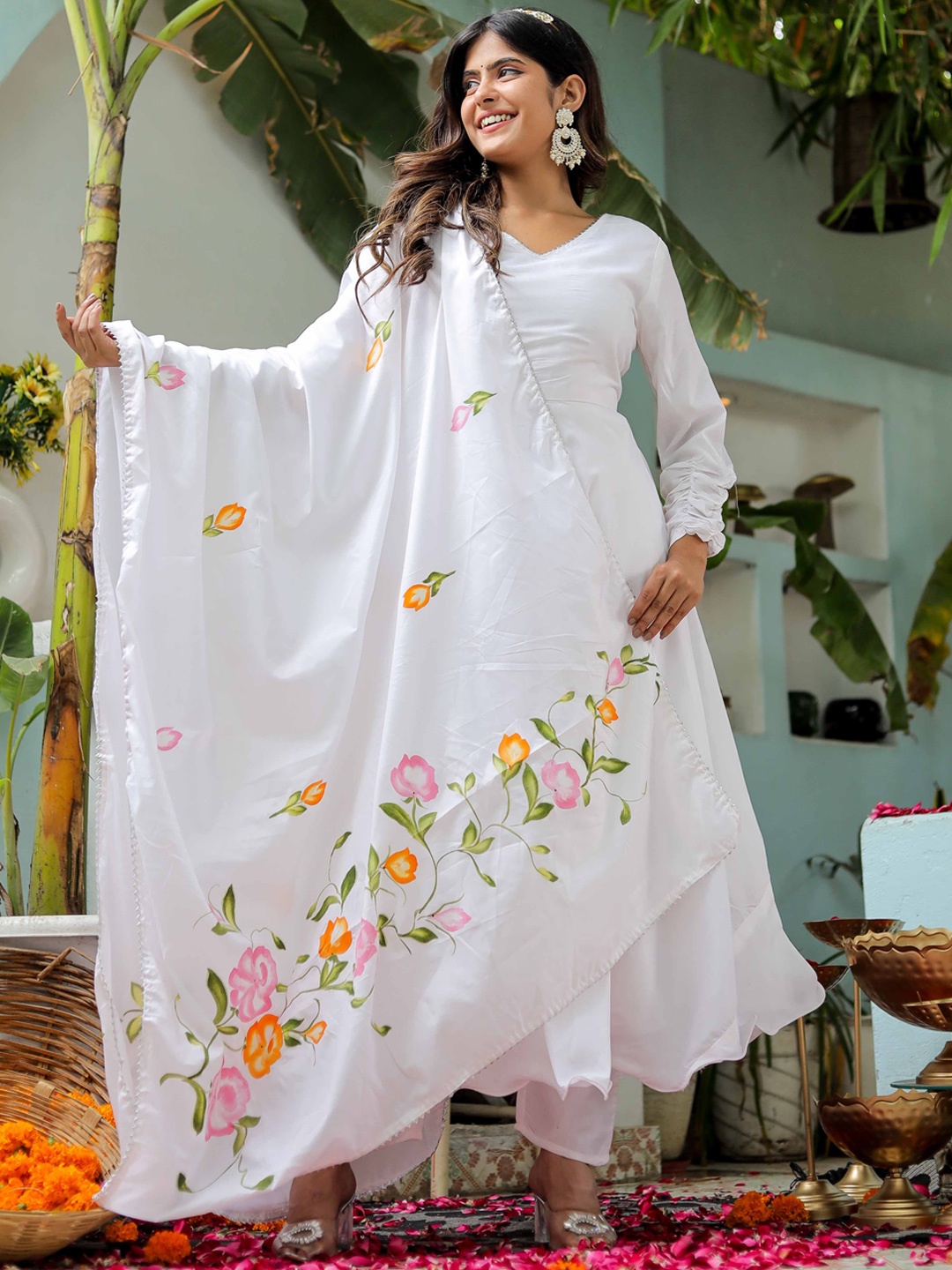 

KIDPORIUM V-Neck Regular Satin Kurta With Trousers & Dupatta, White