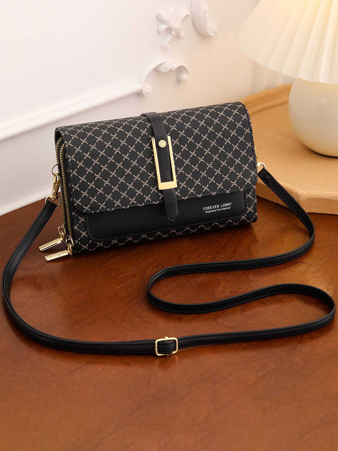 

Diva Dale Geometric Printed Structured Sling Bag, Black