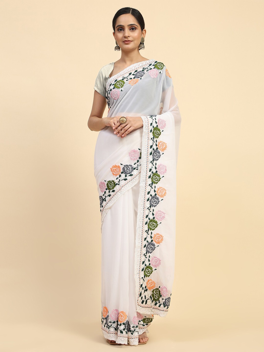 

Vastrasky Global Floral Embroidered Saree, White