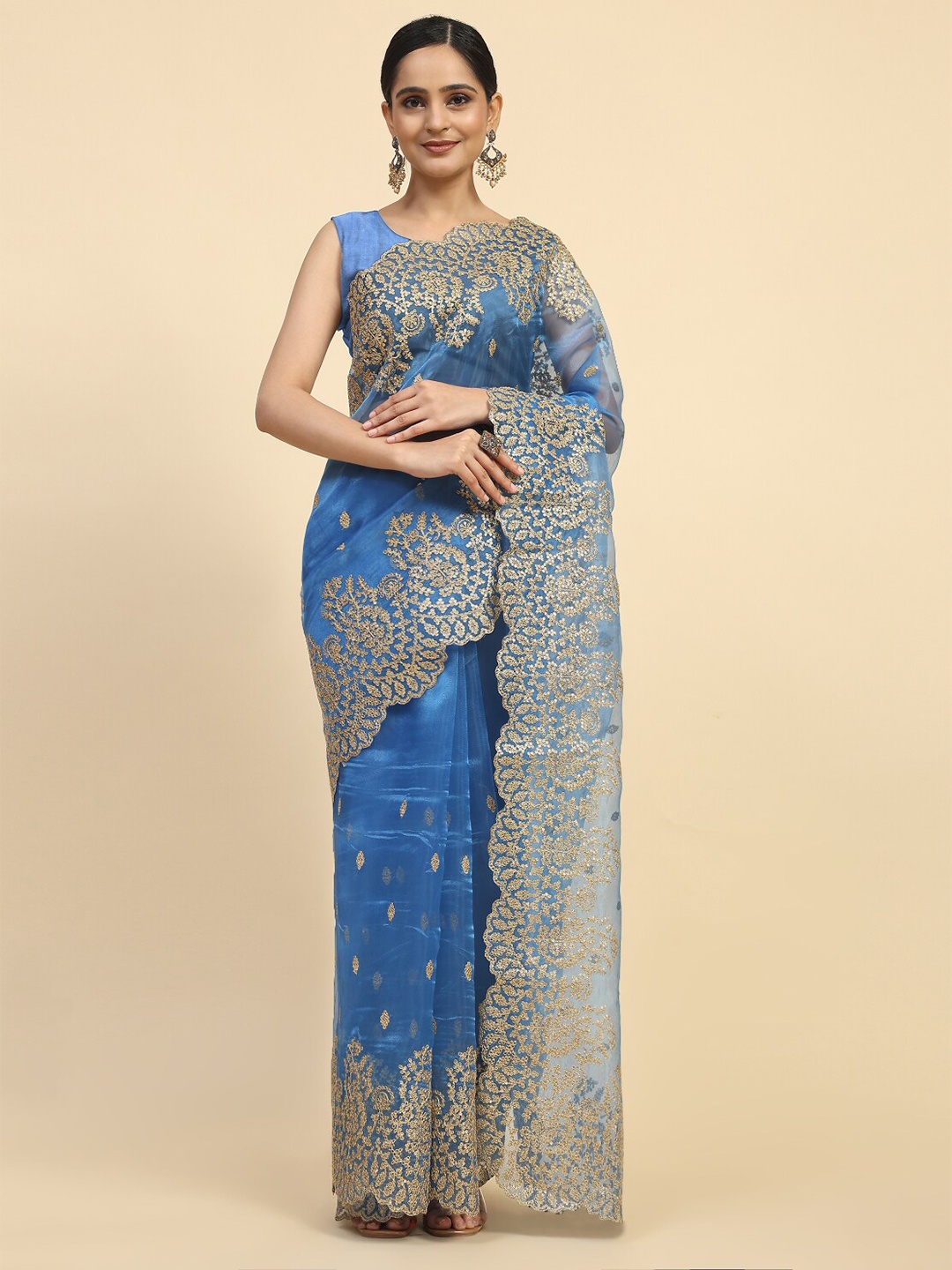 

Vastrasky Global Floral Embroidered Sequinned Organza Saree, Blue