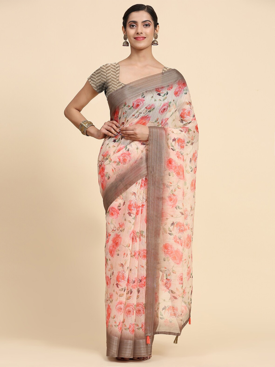 

Vastrasky Global Floral Printed Zari Silk Cotton Saree, Cream