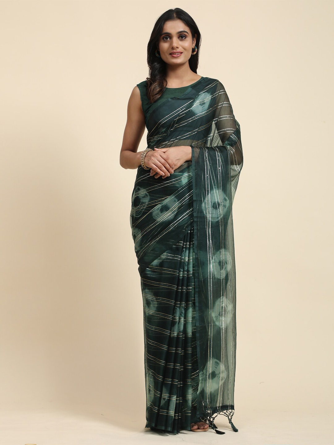 

Vastrasky Global Striped Organza Saree, Green