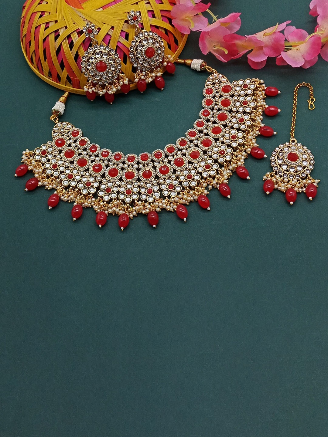

AASHISH IMITATION SOHI Gold-Plated Kundan Stone -Studded Jewellery Set