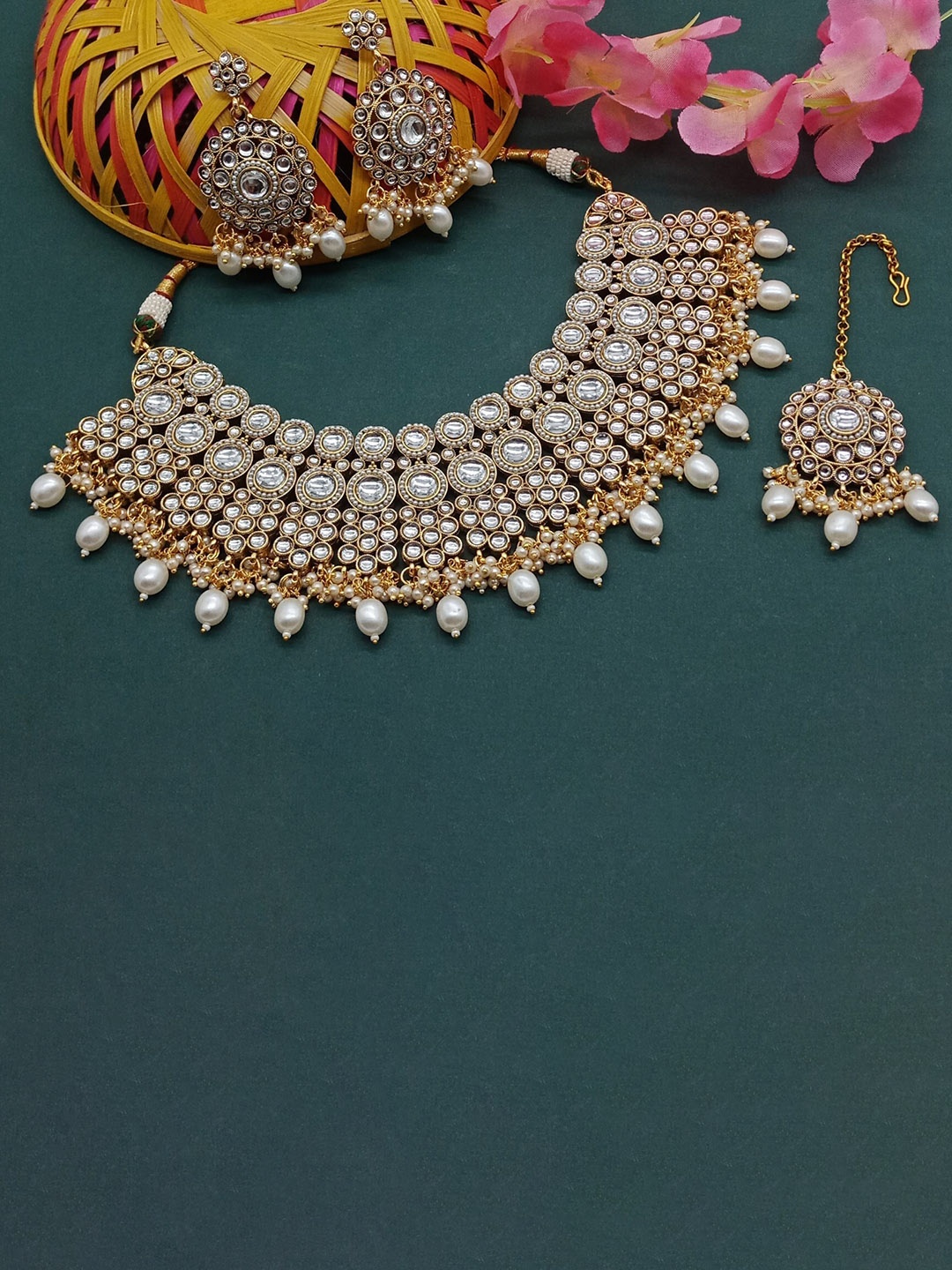 

AASHISH IMITATION Gold-Plated Kundan-Studded & Beaded Meenakari Jewellery Set