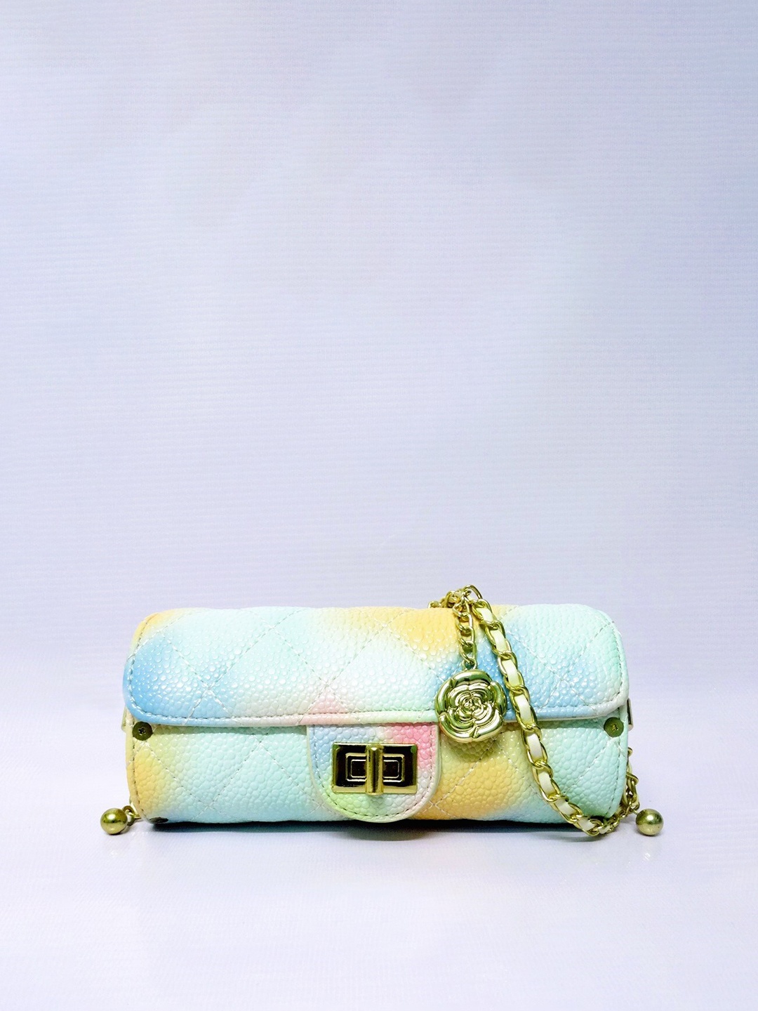 

CHRONICLE Colourblocked Buckle Detail Box Clutch, Green