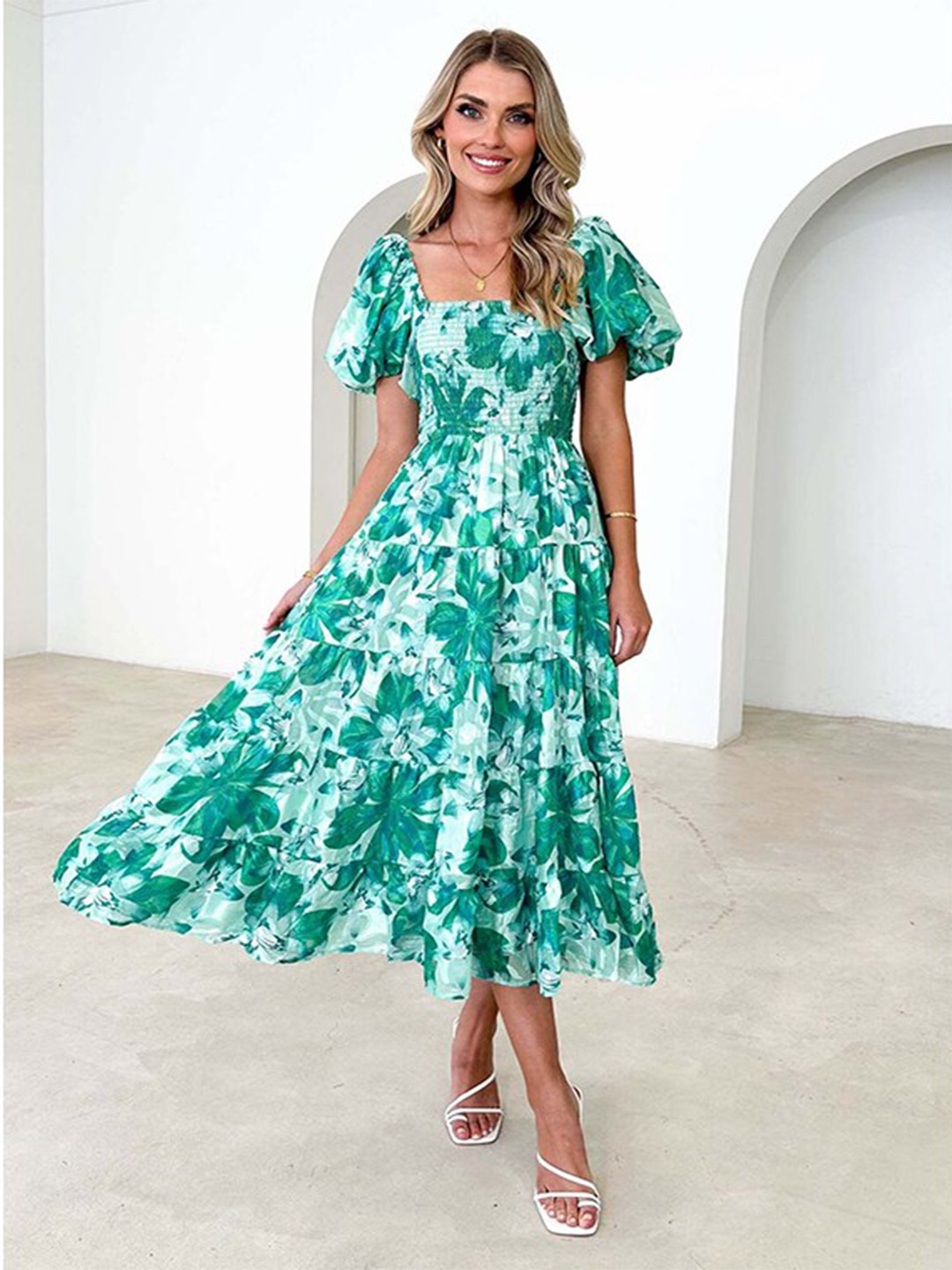 

StyleCast Green Floral Print Puff Sleeve Smocked Fit & Flare Midi Dress