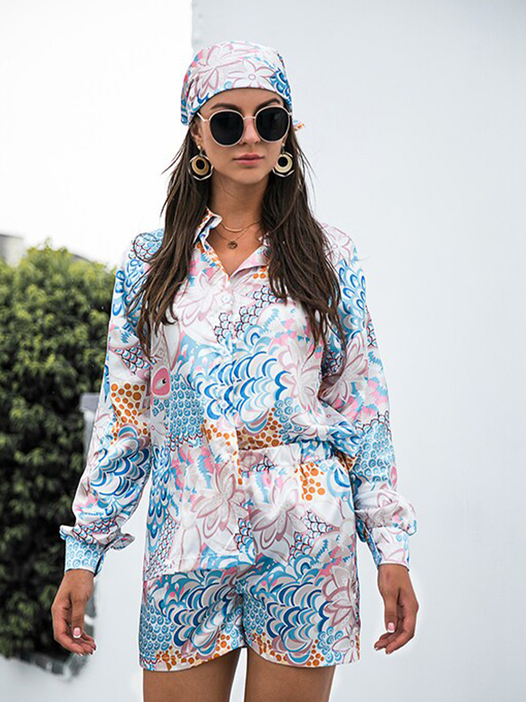 

StyleCast White Floral Printed Shirt With Shorts
