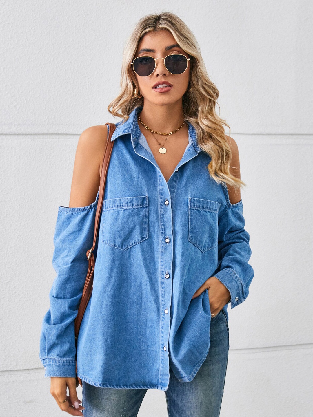 

StyleCast Blue Cutaway Collar Casual Shirt