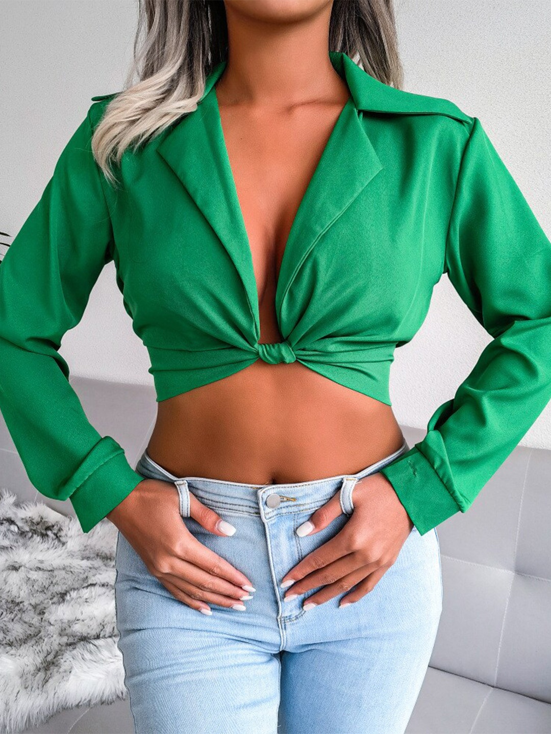 

StyleCast Green Cuffed Sleeves Shirt Style Crop Top