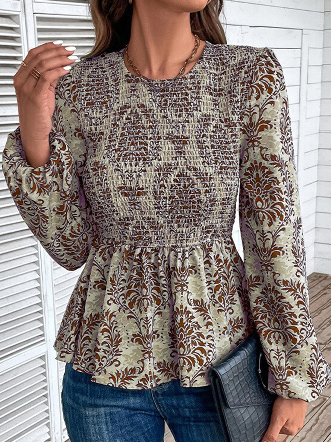 

StyleCast Brown Floral Printed Round Neck Puff Sleeves Smocked Regular Top