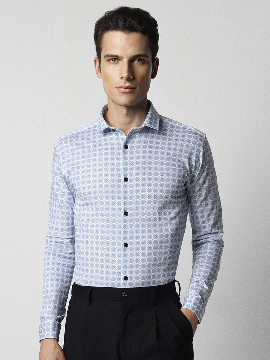 

V Dot Slim Fit Geometric Printed Pure Cotton Formal Shirt, Blue