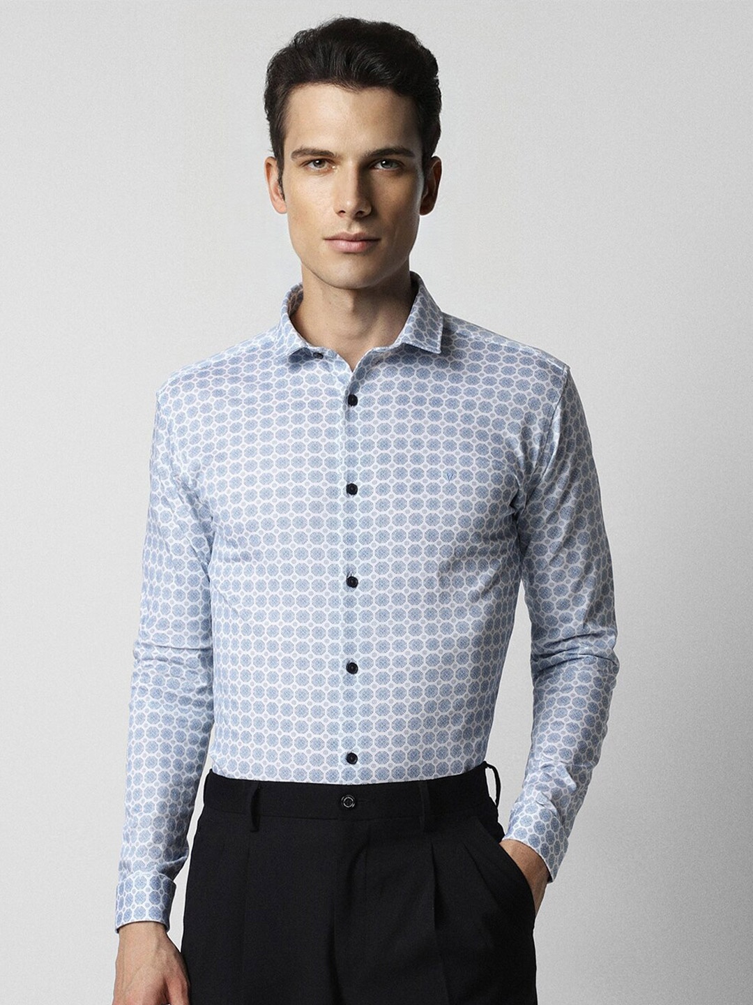 

V Dot Slim Fit Geometric Printed Long Sleeves Pure Cotton Party Shirt, White