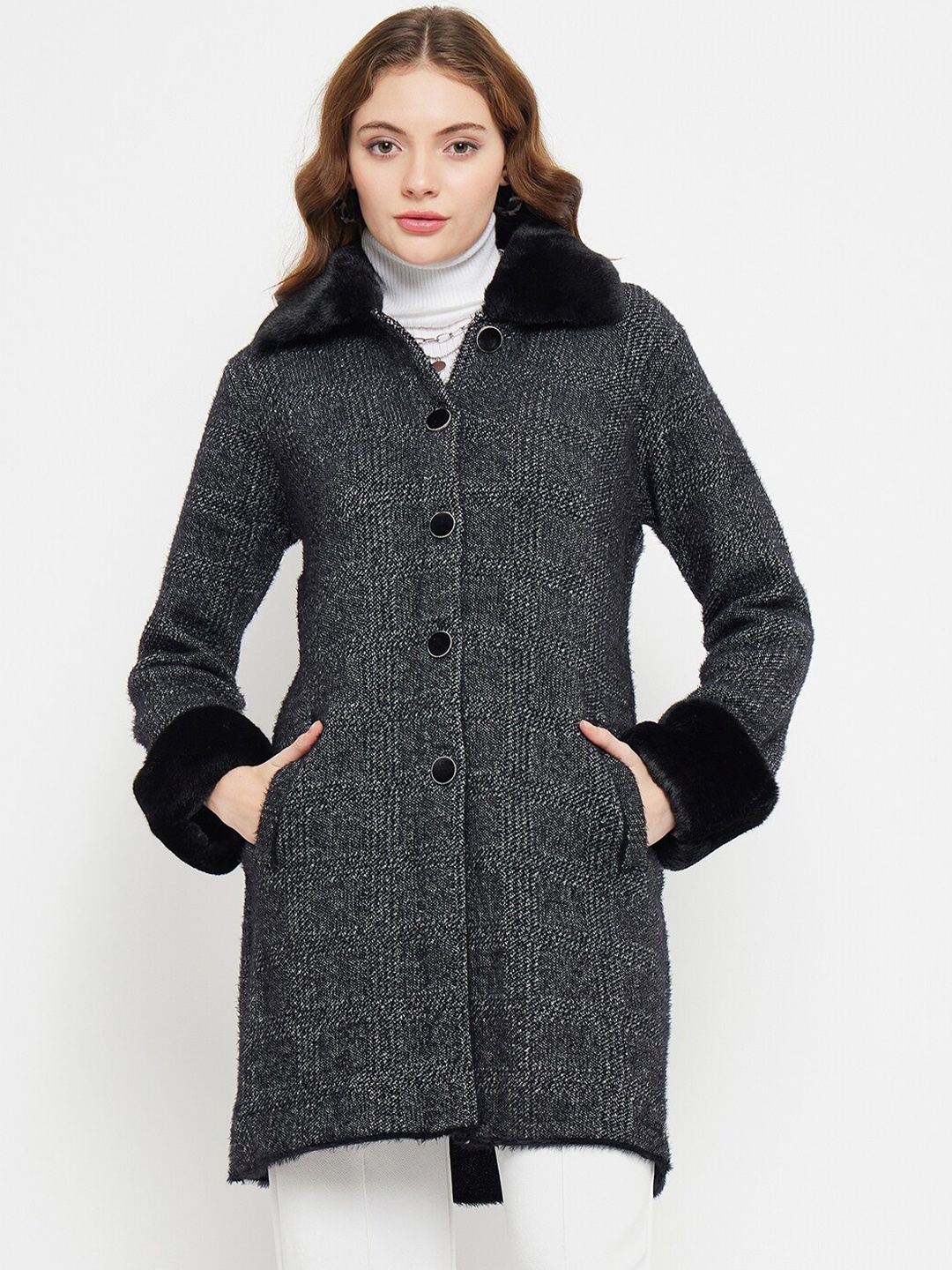 

Madame Checked Spread Collar Long Sleeves Longline Cardigan Sweater, Black